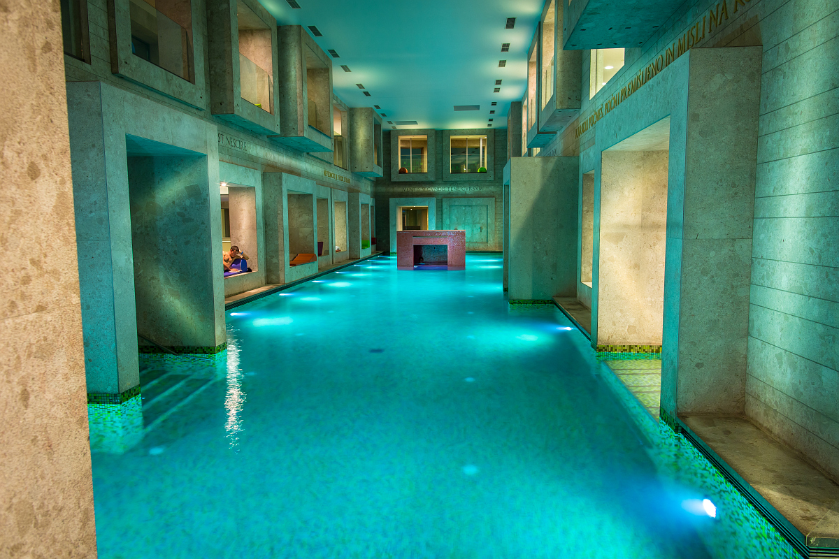 SPA WOW FACTOR